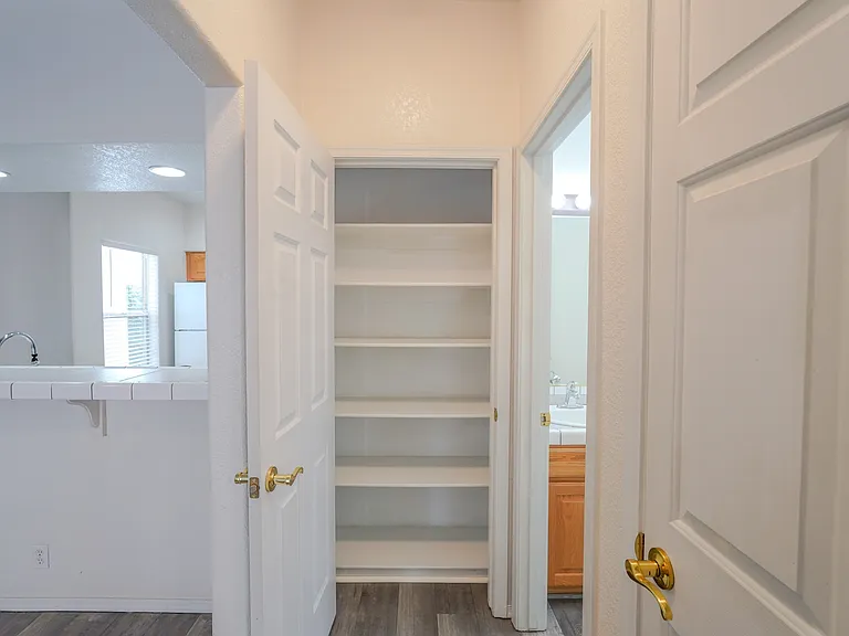 1825 E Shore Villas Dr #DRIVE44 — Photo 14