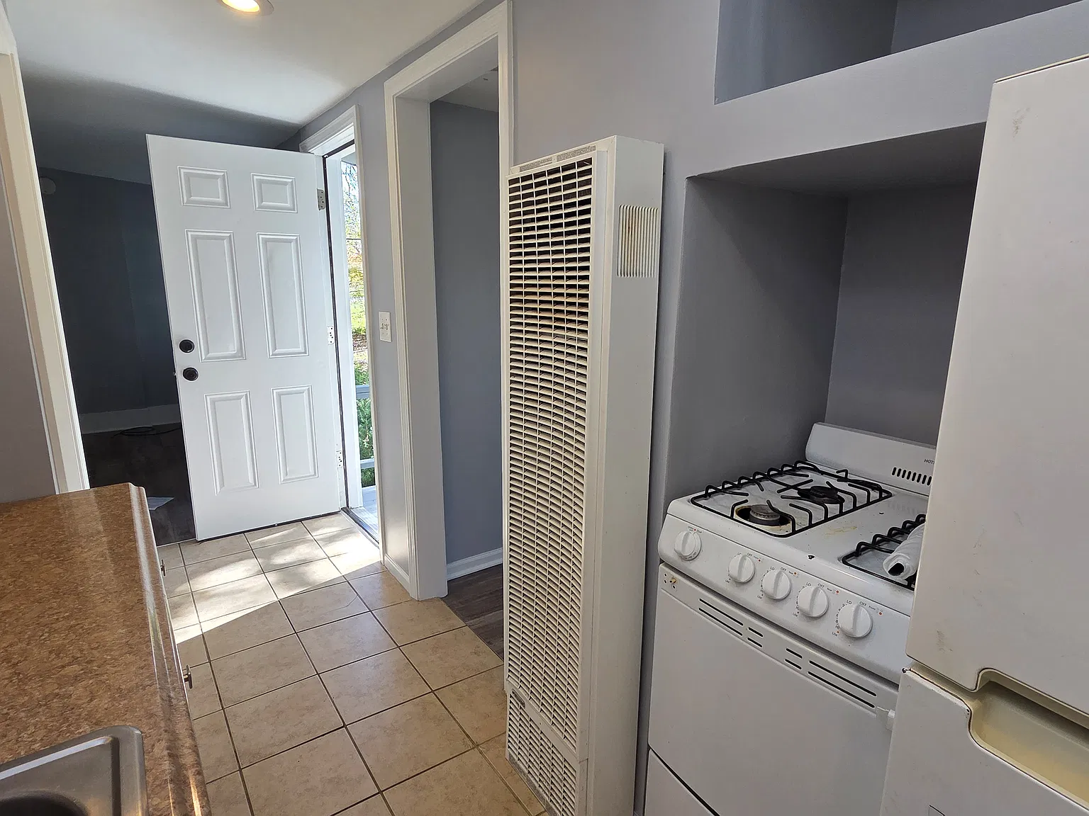 1 bed, $850 — Photo 4