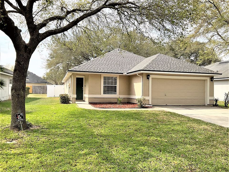 1st image of 1054 Moosehead Dr