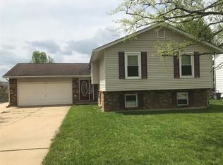 522 Durango Dr, O'Fallon, MO 63368