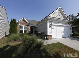 136 Arvind Oaks Cir, Cary, NC 27519