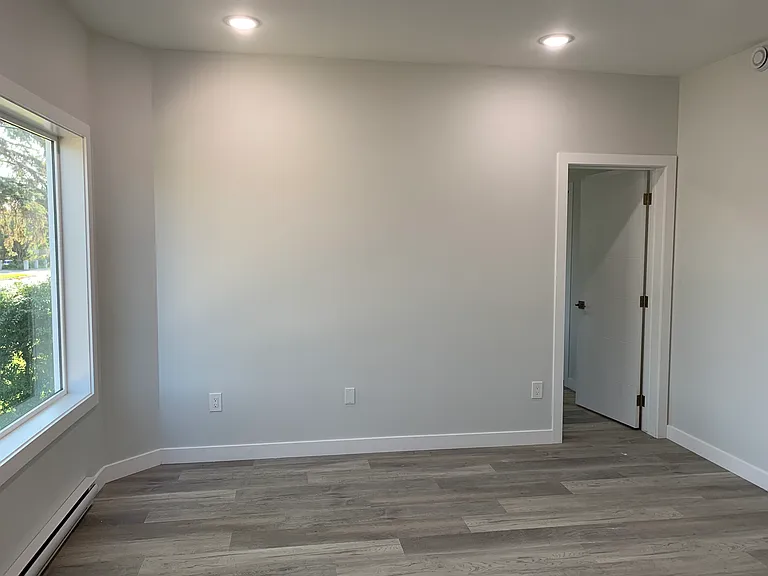 165 Sadler Ave #2 — Photo 3
