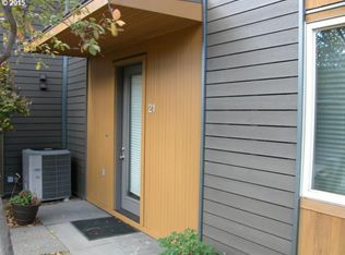 21 Mosier Creek Pl #21, Mosier, OR 97040