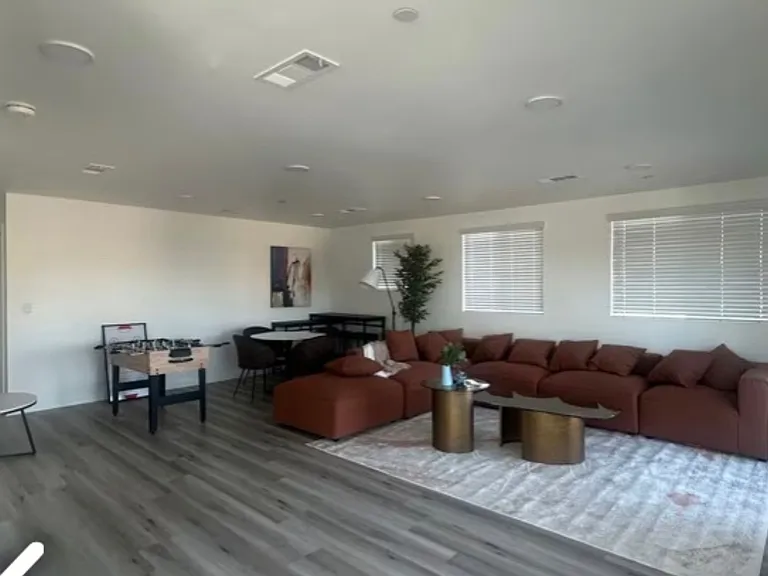 3653 Halldale Ave — Photo 7