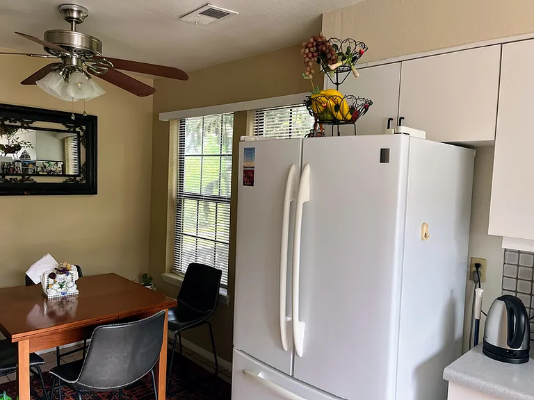 88 Benthaven Pl — Photo 4