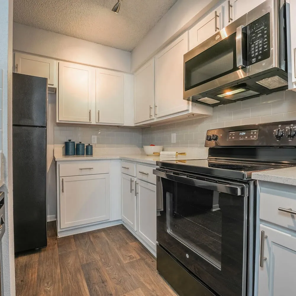 Lakebridge Townhomes — Photo 2