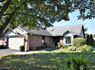 3107 Country Side Ct, Springfield, OH 45503