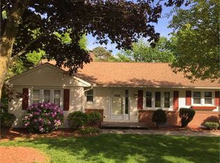 17 Round Top Rd, Williamsport, PA 17701