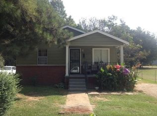 3010 Enochs St, Jackson, MS 39213