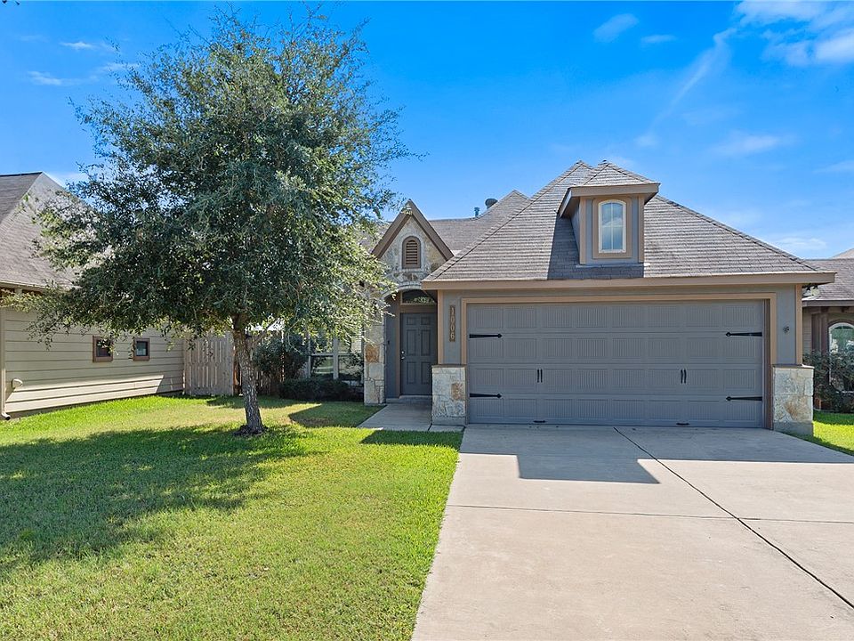 1st image of 1006 Venice Dr