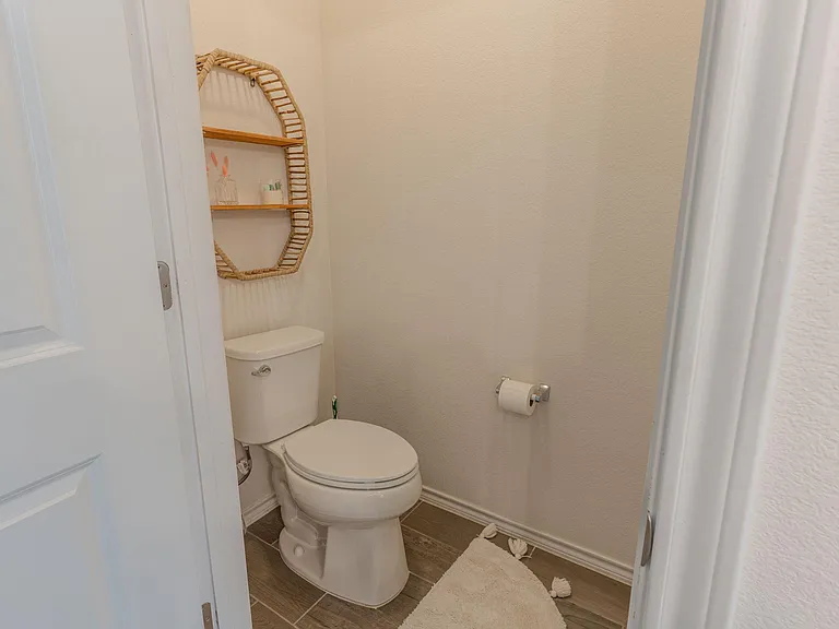 11813 Arran St — Photo 24