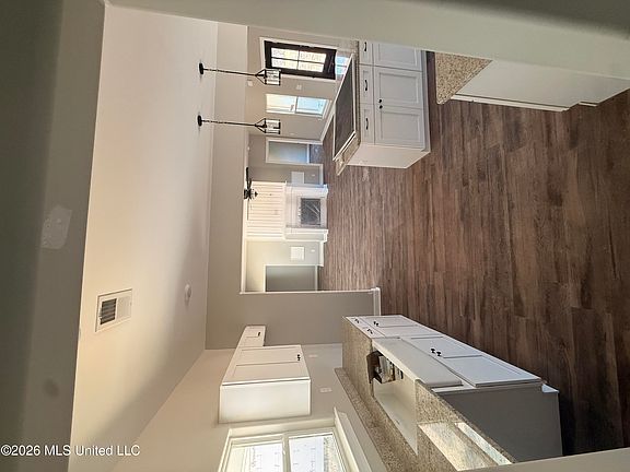 2nd image of 220 Rowell Rd