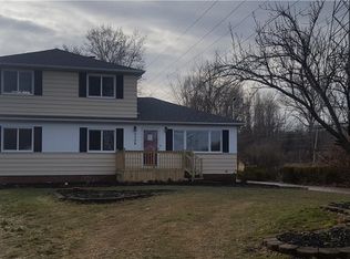 5508 Chestnut Rd, Independence, OH 44131