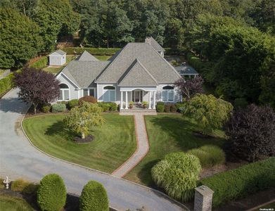 2 Wisteria Drive, Remsenburg, NY, 11960