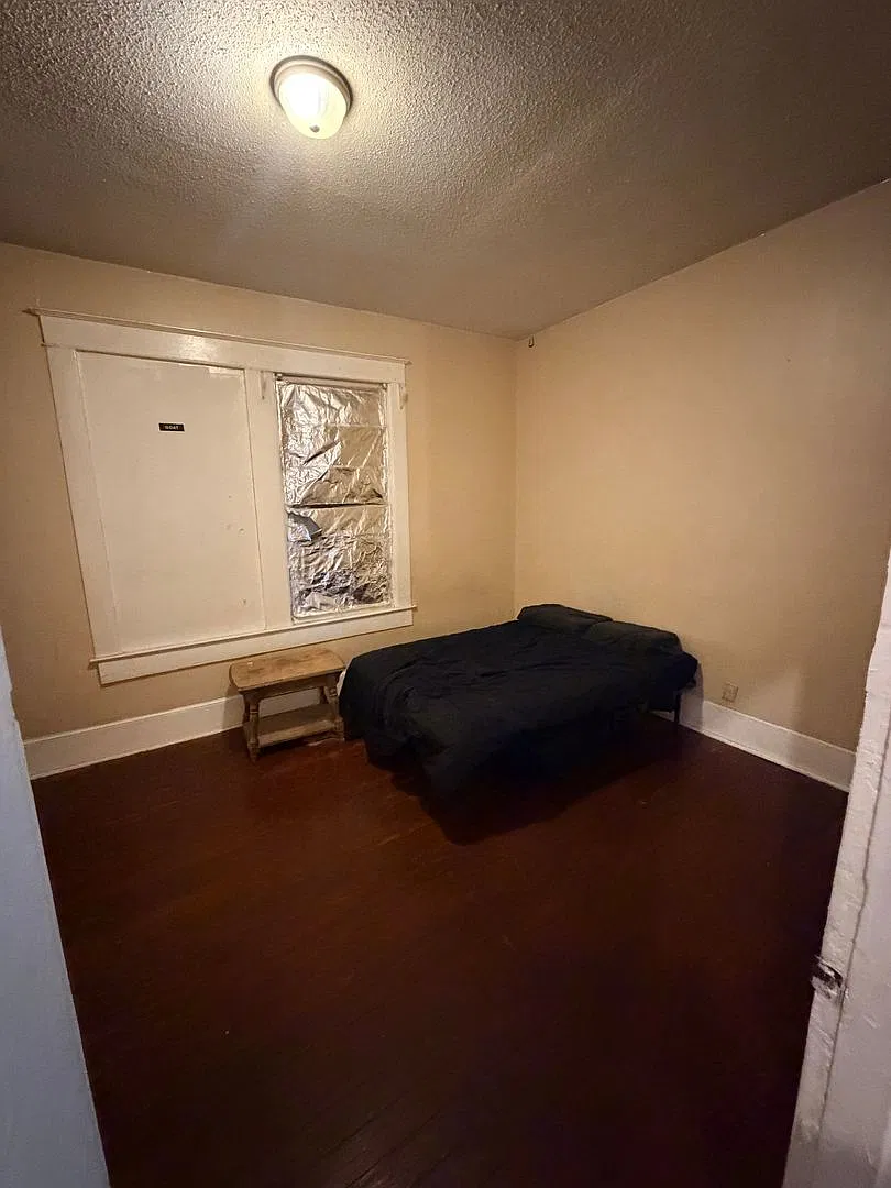 Beautiful 2 Bedroom unit in Highland — Photo 3