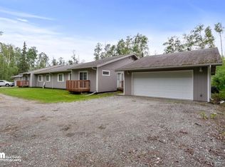 1051 W Lanark Dr, Wasilla, AK 99654