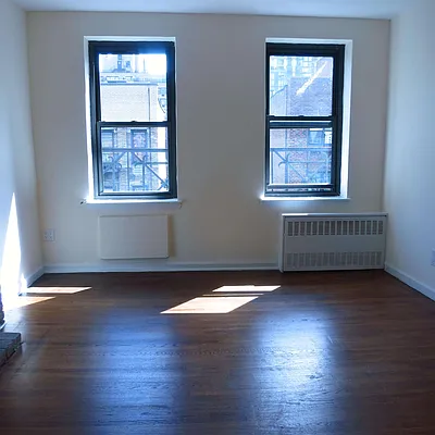 Rented by City & Suburban | media 21