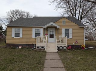 129 Martin St E, Lewisville, MN 56060