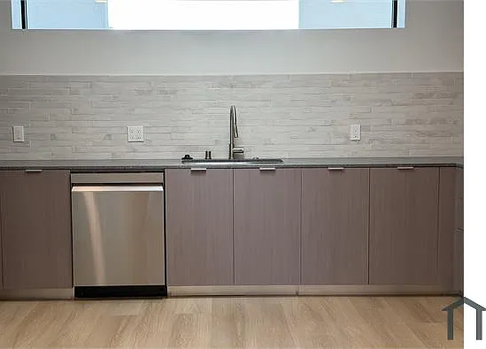5119 Colfax Ave #305 — Photo 8