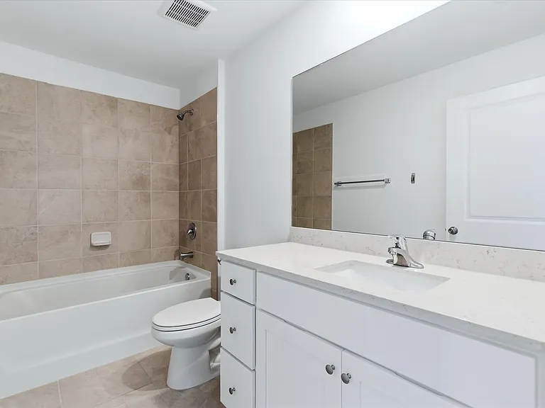 3911 Treasure Oak Way — Photo 16
