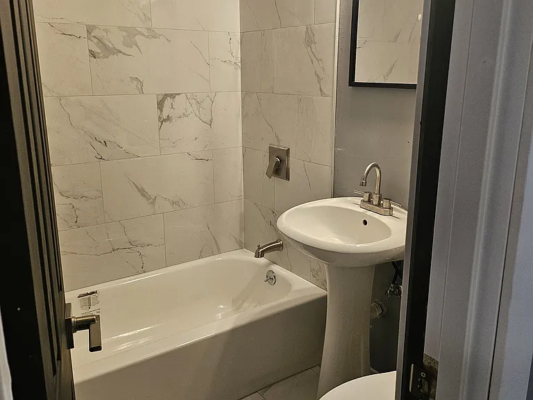 3219 W Crystal St #1 — Photo 9