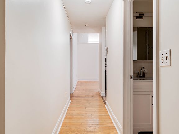 2nd image of 188 North St APT 42