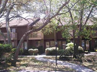 307 77th Ave N APT 13, Myrtle Beach, SC 29572