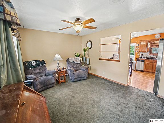 5th image of 1000 SW 24th St