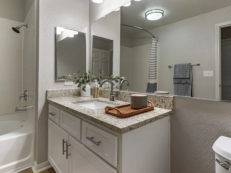 Bell Rohnert Park — Photo 9