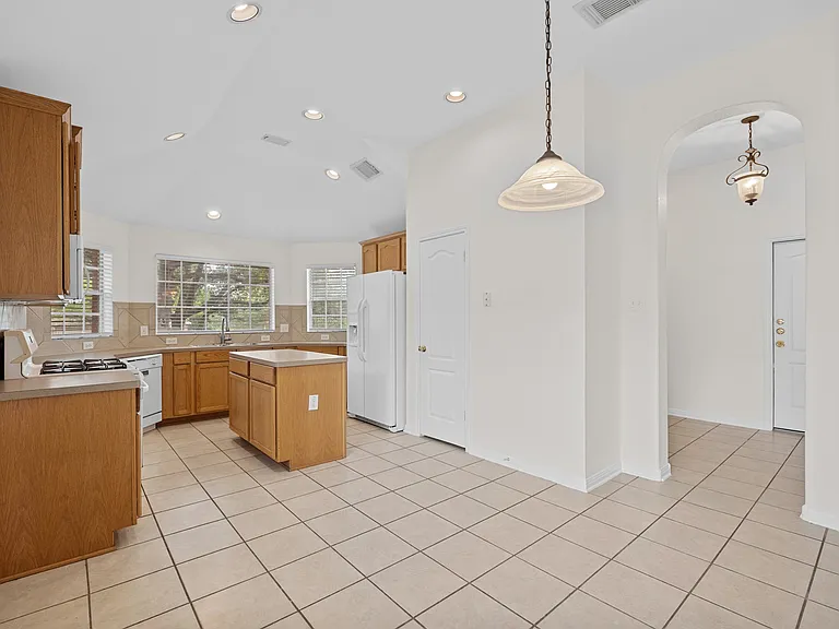 2000 Maize Bend Dr — Photo 14