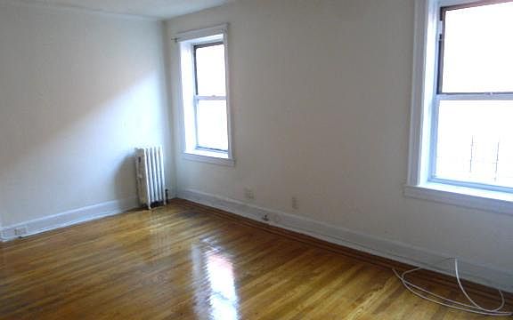 5th image of 3915 62nd St APT 24