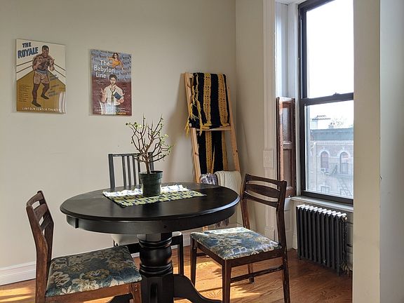 2nd image of 724 Mac Donough St #3