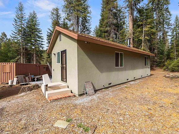 2nd image of 24496 Tamarack Ave