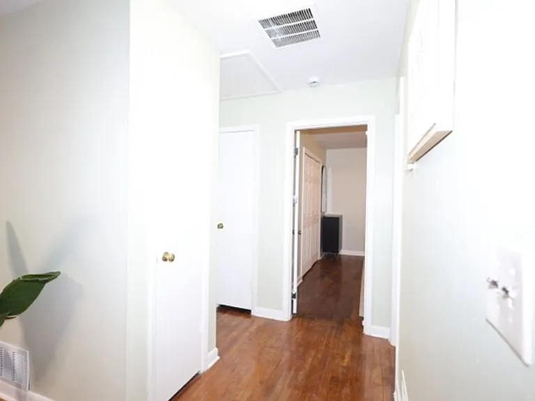 2202 Dering Cir NE #1 — Photo 14