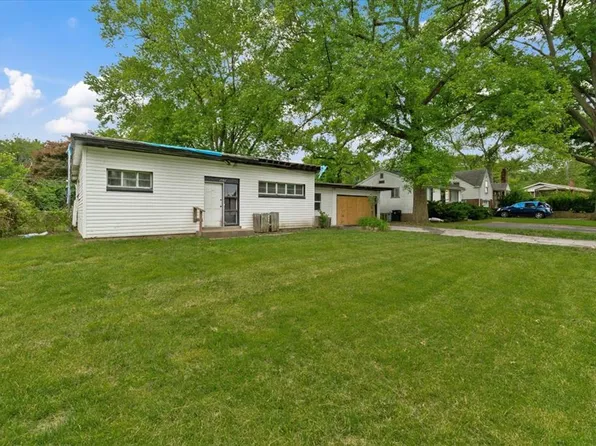 1584 Farmview Ave, Saint Louis, MO 63138