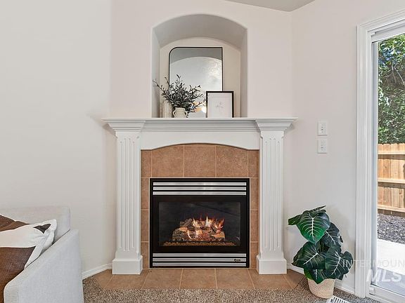 3rd image of 4654 W Garden Ct