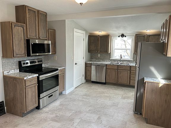 5th image of 1006 N 8th St