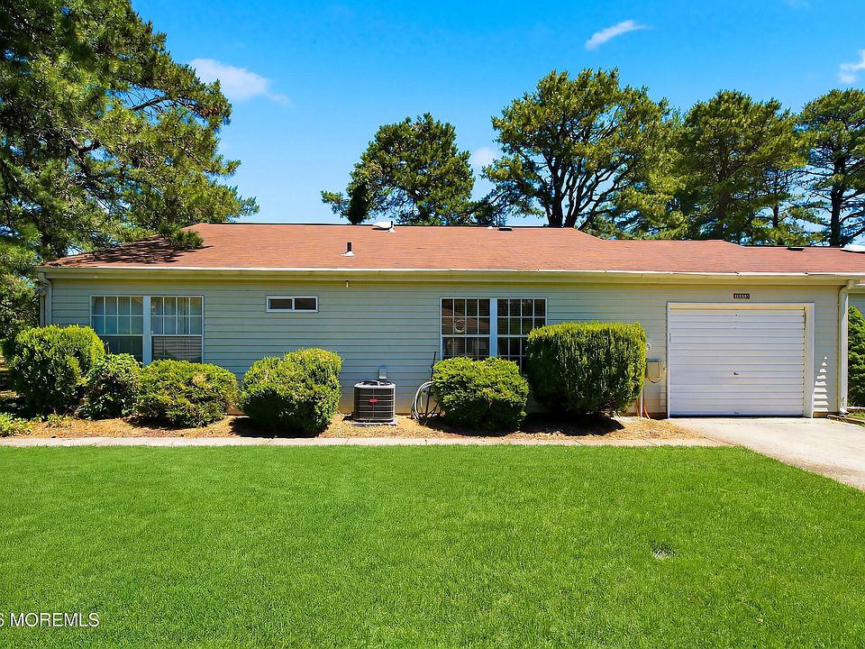 1st image of 509C Tiffany Lane