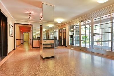 2nd image of 3103 Fairfield Ave APT 2J