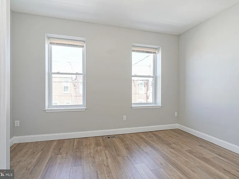 3037 Tulip St — Photo 23