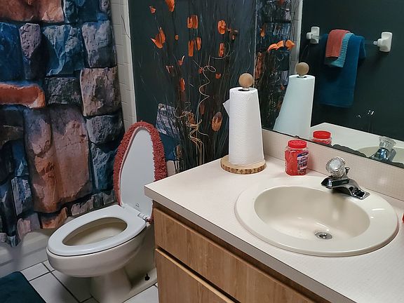 3rd image of 1514 Clearlake Rd APT 113