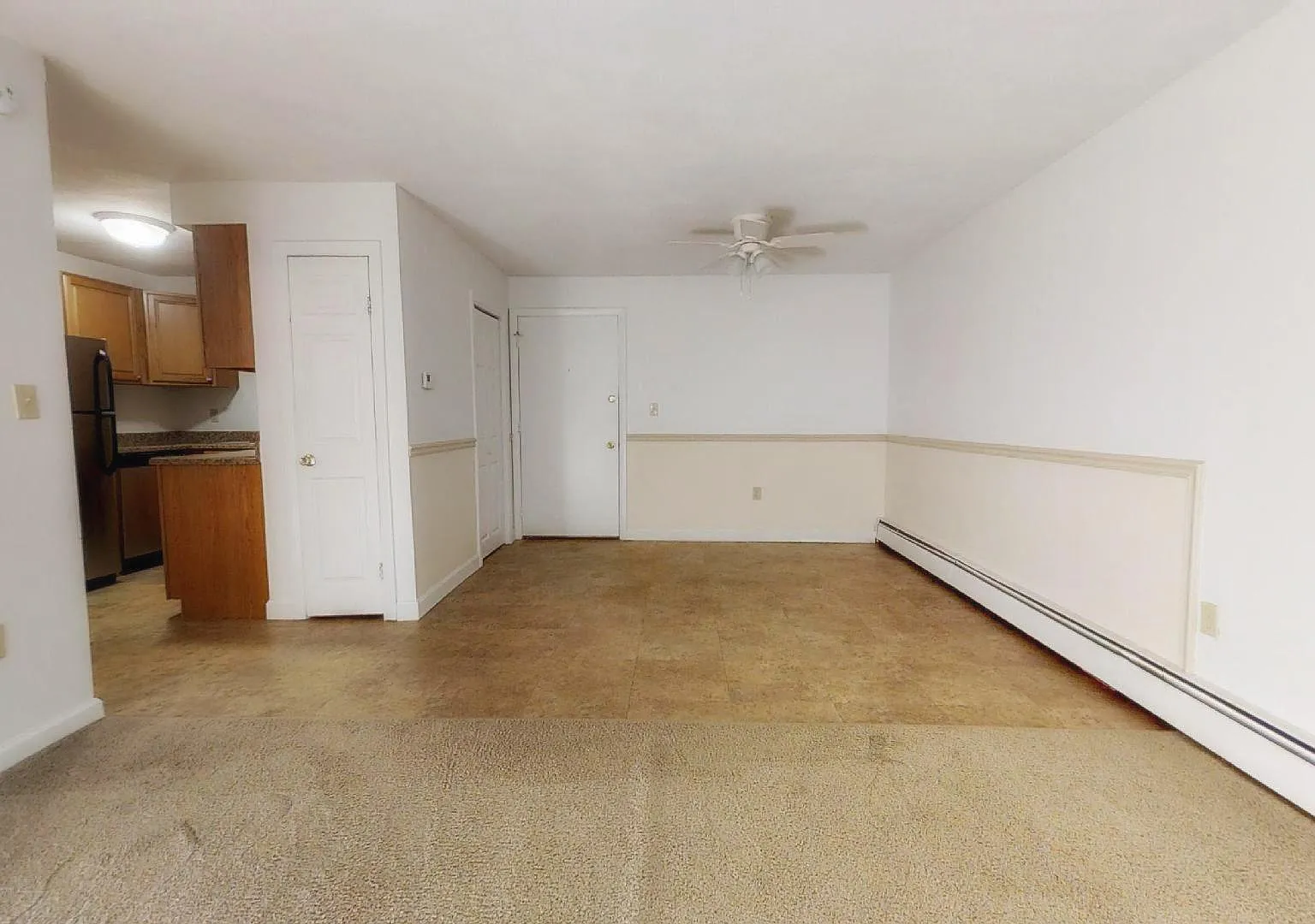 521 Smithfield Rd — Photo 2