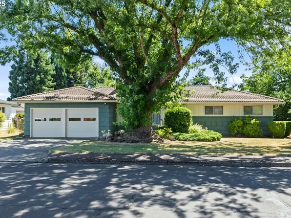 734 Vinyard Ave NE, Salem, OR 97301