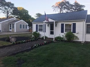 36 Glendon Rd, Dennis Port, MA 02639