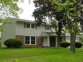 3rd image of 3985 Northridge Dr