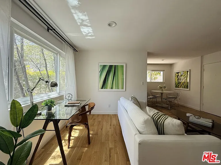 1809 Oak St #A — Photo 3