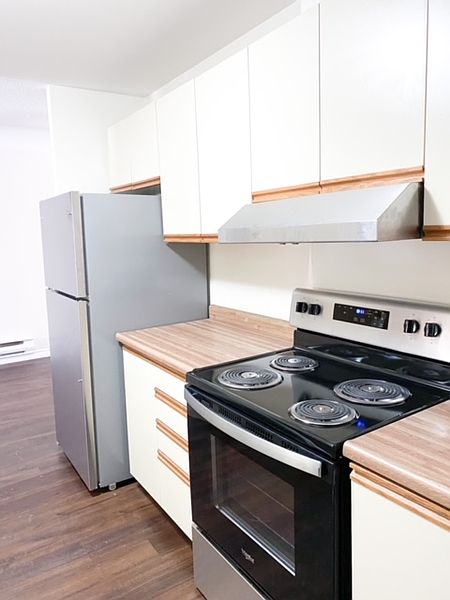 Kitchener Apartment for rent - 2 Bedrooms — photo 15