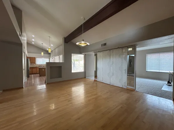 1944 E Citation Ln, Tempe, AZ 85284