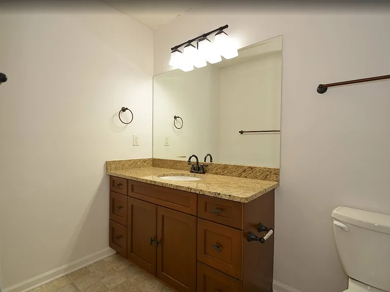 1495 Haynes Ct — Photo 11