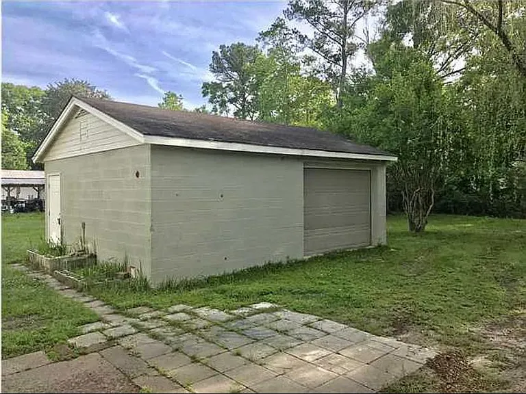 165 Dunn Ave — Photo 2